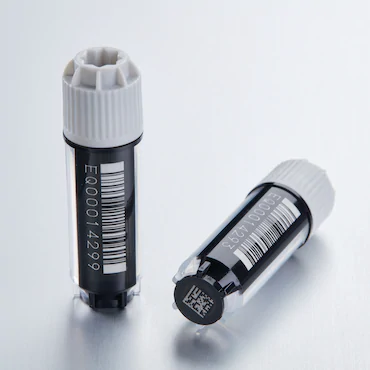 艾本德Eppendorf CryoStorage Vial, 2.0 mL, 不含 DNase、RNase、人類 DNA 和內(nèi)毒素；外螺紋，預(yù)先加蓋灰色管蓋，帶 2D SafeCode (DataMa